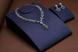💎 Украшения с камнями
