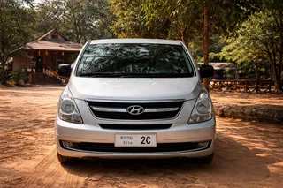 Starex Minivan