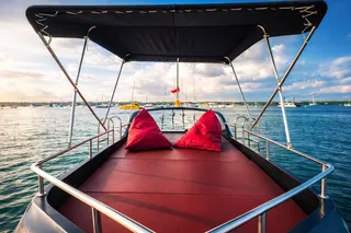 Monohull QR 10 Bali